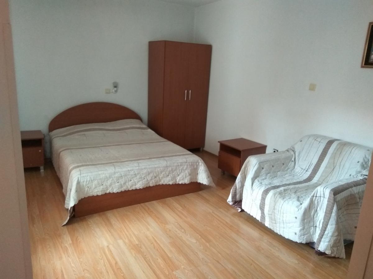 Family Hotel Blazhi Sandanski Exterior foto